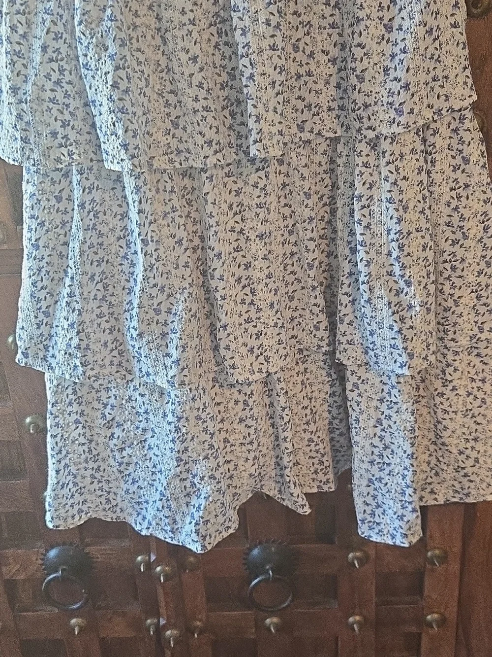 SOLD - Picture 4 of 5